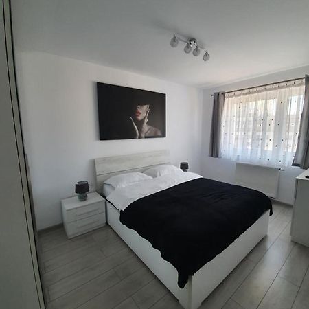 Apartament Coresi Promenada Coresi บราชอฟ ภายนอก รูปภาพ