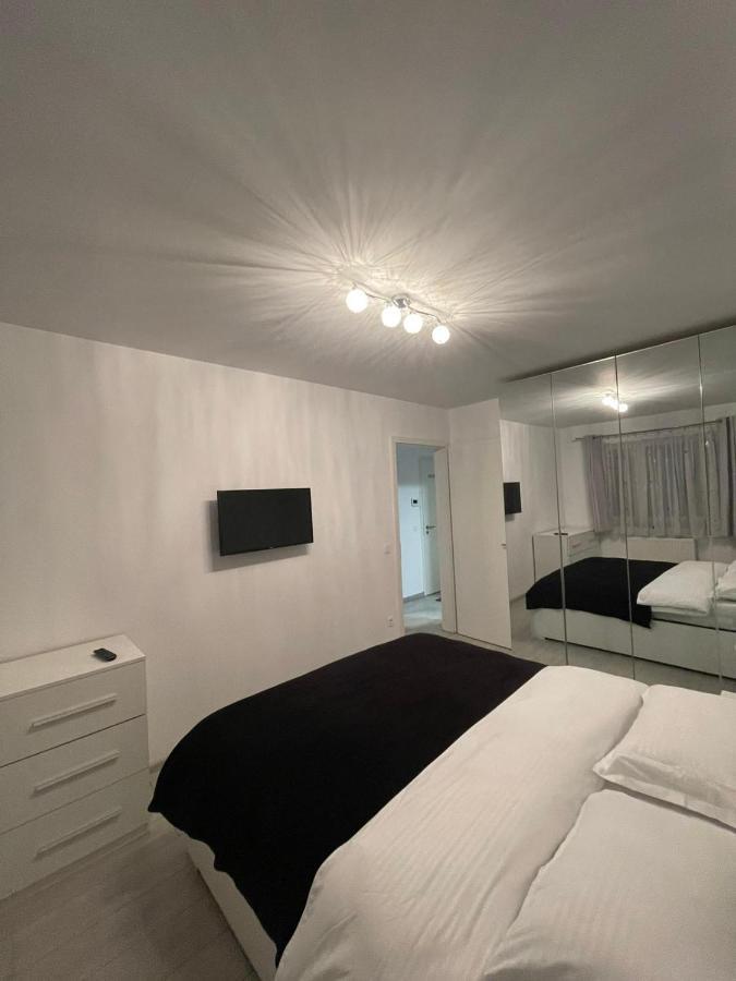 Apartament Coresi Promenada Coresi บราชอฟ ภายนอก รูปภาพ