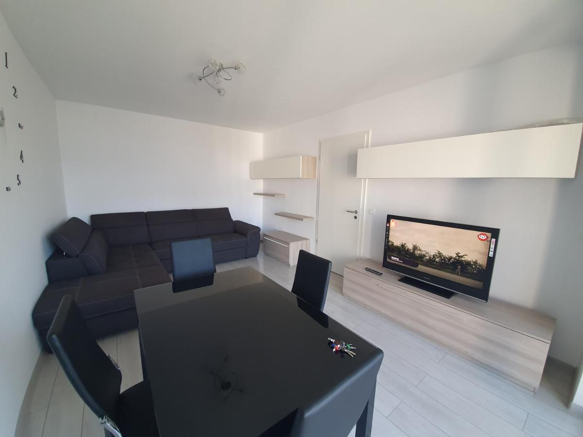 Apartament Coresi Promenada Coresi บราชอฟ ภายนอก รูปภาพ