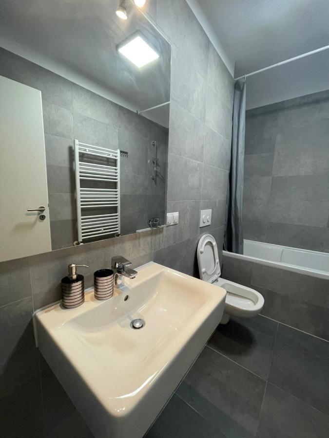 Apartament Coresi Promenada Coresi บราชอฟ ภายนอก รูปภาพ